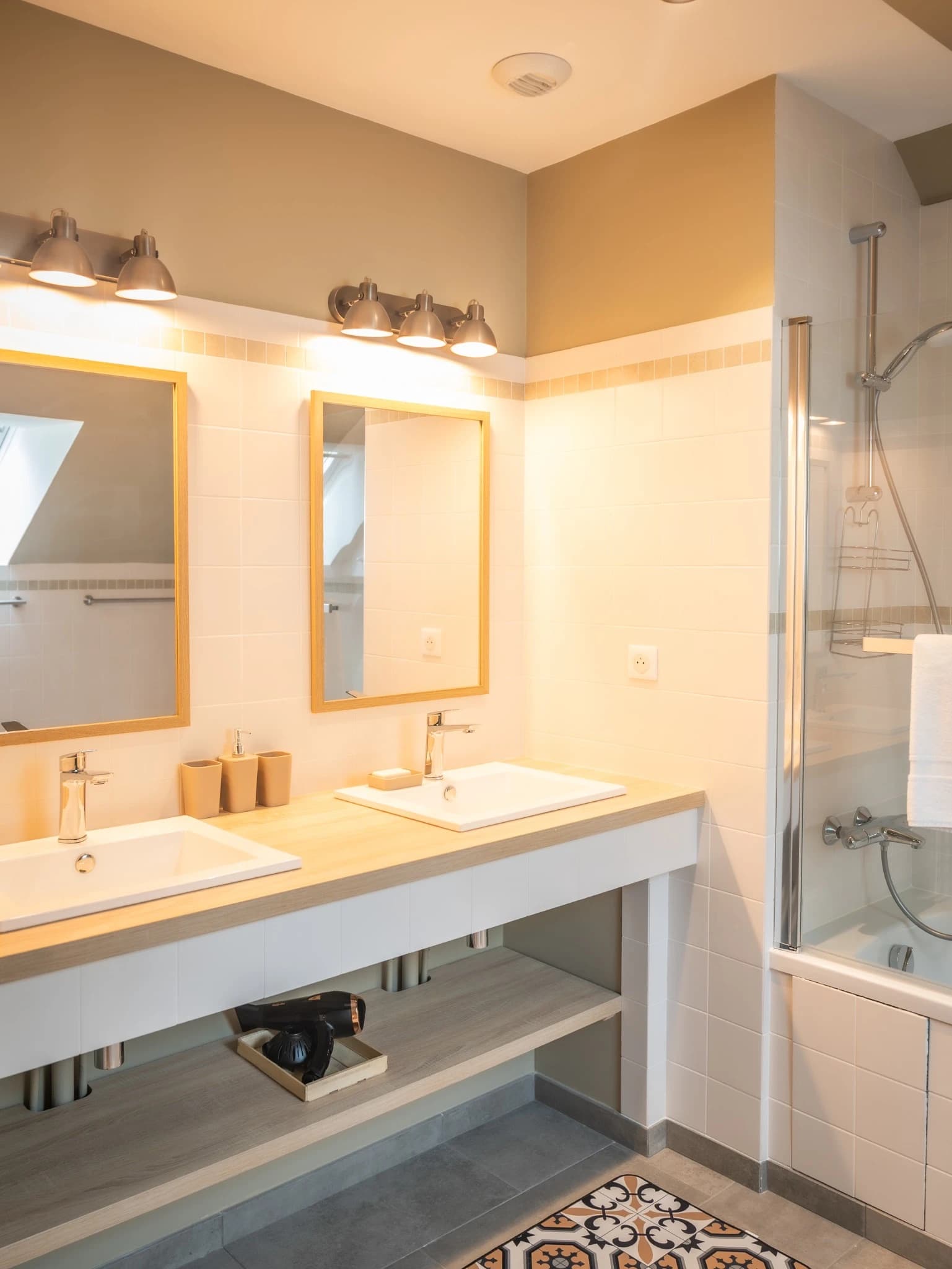 Le Domaine de Prunget (La Maison du Meunier + Le Moulin de Prunget)